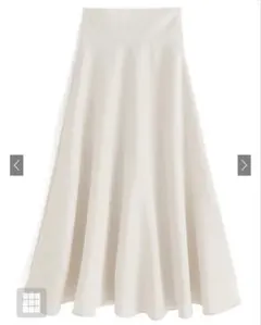 フレアスカート ホワイト