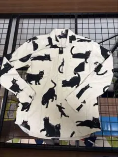 k*。様 チャオパニック Ciaopanic 黒猫プリント長袖シャツ