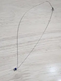 k10wg 青いストーン付きネックレス