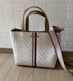 TOMMY HILFIGER 2way ショルダーバッグのサムネイル
