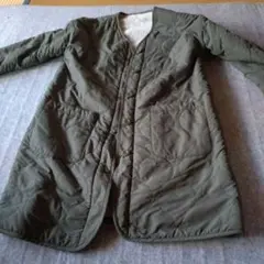 オリーブグリーン キルティングジャケット