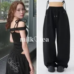 ダーリッチ 新品タグ付 クリスタルロゴグリッタースウェットワイドパンツ ブラックのサムネイル