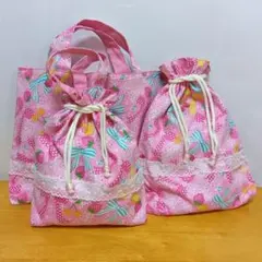 ハンドメイド　シューズケース レッスンバッグ 巾着　 さくらんぼ いちご