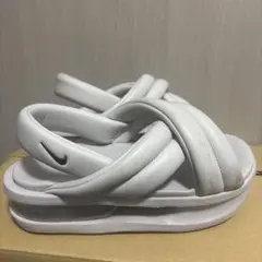 NIKE サンダル　エアマックスアエラ