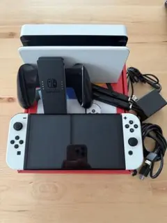 Nintendo Switch 有機ELモデル ホワイト