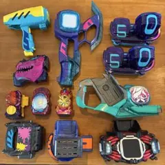 仮面ライダーリバイス　まとめ売り