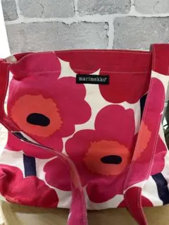 せ*り様 marimekko フラワーパターン ショルダーバッグ - メルカリ
