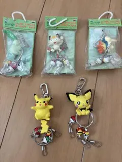 ポケモンキーホルダー　ピカチュウ　ピチュー　チコリータ　ニャース　ヒノアラシ