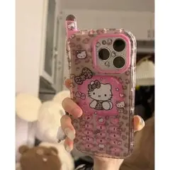 ハローキティ　ヒョウ柄　スマホケース　iPhone 17