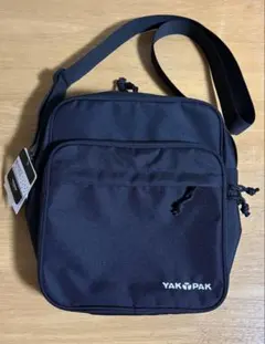 新品 YAKPAK ブラック ショルダーバッグ 撥水加工のサムネイル