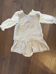 ワンピースと長袖ロンパースセット