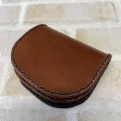 本革　手縫い　コインケース（馬蹄形）  ハンドメイド