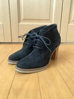 【イタリア製】たぶん23センチ ブラックスエード　ショートブーツ　ブーティ