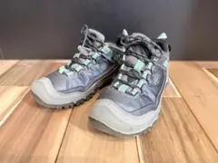 KEEN キーン 女性用 ターギー フォー 防水ハイキングシューズ 24cm