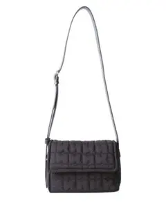 Nissy naptime キルティングショルダーバッグ　ショッパー付き Nissy naptime キルティングショルダーバッグ ショッパー付き