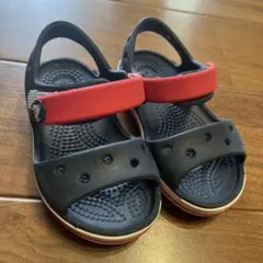 Crocs キッズサンダル