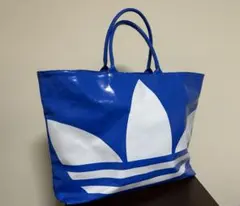 adidas オリジナルス エナメル トートバッグ ブルー