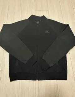 美品 アディダス フルジップ ジャケット ブラック Mサイズ ロゴ入り スポーツ