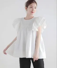 fitmore フィットモア　エンジェルスリーブブラウス　　ホワイト半袖ブラウス