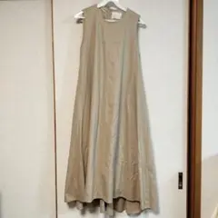 MIDIUM SOLID ノースリーブロングワンピースのサムネイル