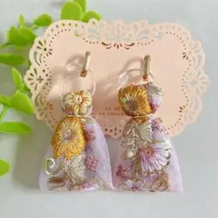 #2 ハンドメイド 大ぶりピアス イヤリング インド刺繍リボン タッセル風