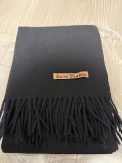Acne studios マフラーのサムネイル
