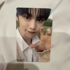 Item thumbnail for item 0e8304fb-1683-49fd-9115-b3b166562b2c