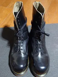 ドクターマーチン スチールトゥ uk8 イングランド 英国製 11ホールブーツ