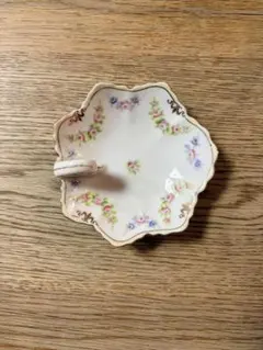 Item thumbnail for item ae377c7a-7beb-46a7-a1f3-d42df80aaa58