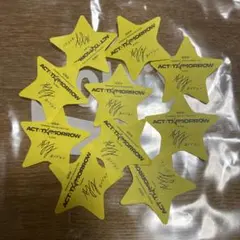 TXT 落下物 ACT:TOMORROW ヨンジュン　サイン付き星 10個