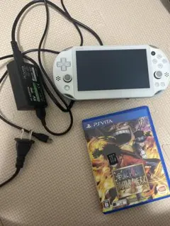 PS Vita ホワイト 本体 + ワンピース海賊無双3