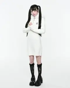TRAVAS TOKYO クマ耳ファーフードケーブルニットワンピース 白