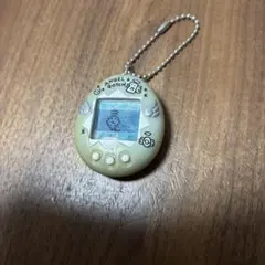 希少　たまごっち　初代　森のたまごっち　エンジェルごっち　3点セット　訳あり Amazon.co.jp: 初代 森の エンジェルゴッチ 3個セット KUUP