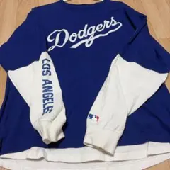 ドジャース長袖Tシャツ　ユニセックス