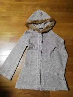 ニットカーディガン♥ラビットファーのフード付き　ライトグレー　Mサイズ
