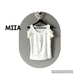 MIIA パール ビジュー装飾 オープンショルダー トップスのサムネイル