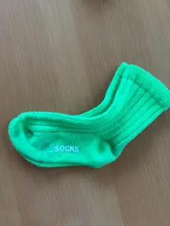 運動会　蛍光グリーン ソックス　15cm