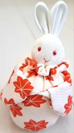 ちりめん細工　ハンドメイド　うさぎのサムネイル