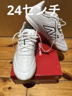New Balance 442 フットサルシューズ 24.0cmのサムネイル