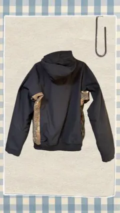 Columbia フード付きナイロンジャケット 黒/迷彩