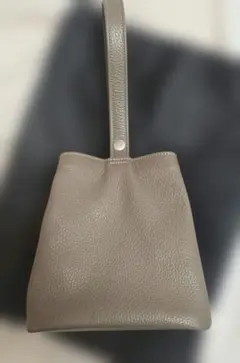 【未使用品】T.M.Leatherworks レザー巾着バッグ トープ