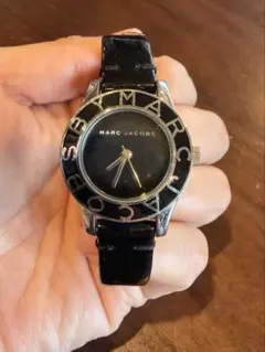 MARC JACOBS ブラックレザー 腕時計