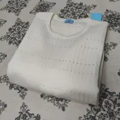 新品未使用　クミキョク　長袖セーター　2　M　パンチング　クリーム色　タグ付き