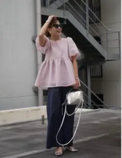 2026年最新】ohga ブラウスの人気アイテム - メルカリ