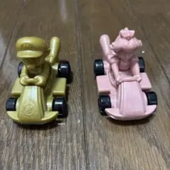 マリオ ピーチ カート型フィギュアセット　ハッピーセットおもちゃ