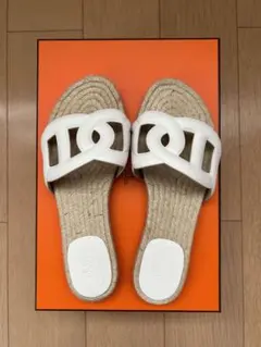 美品⭐︎エルメス　エスパドリーユ　ファモサ　白 36 Hermesのサムネイル