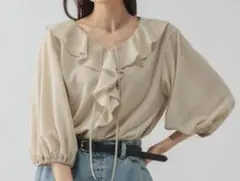 GLOBAL WORK ラッフルフリルブラウス Mサイズ ベージュ