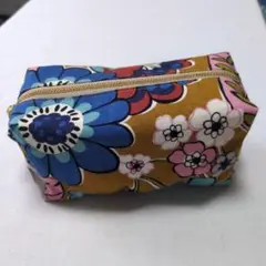 花柄布製ポーチ ゴールドファスナー付き