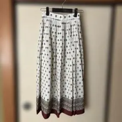 ロートレアモン　スカート　総柄のサムネイル