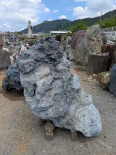 日高翡翠 221キロ 庭石 鑑賞石 石 石材 庭 坪庭 オブジェ インテリア